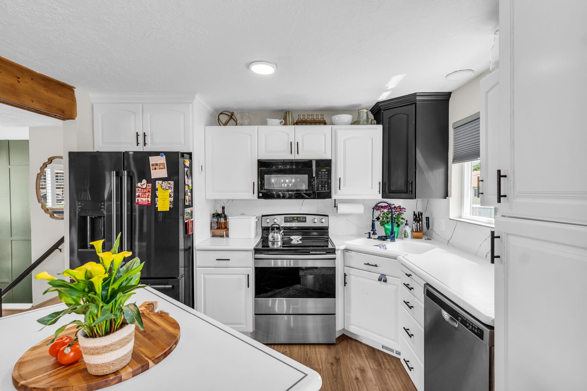 840 N 325 W photo 13