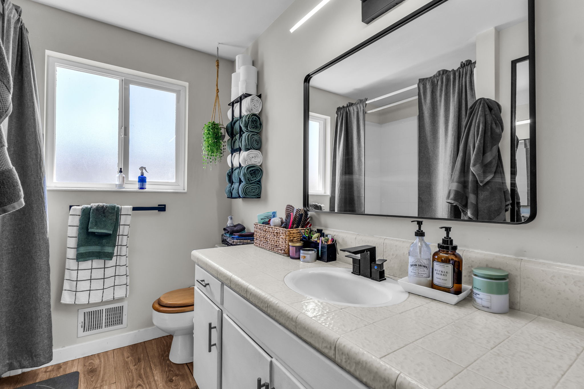 840 N 325 W photo 17