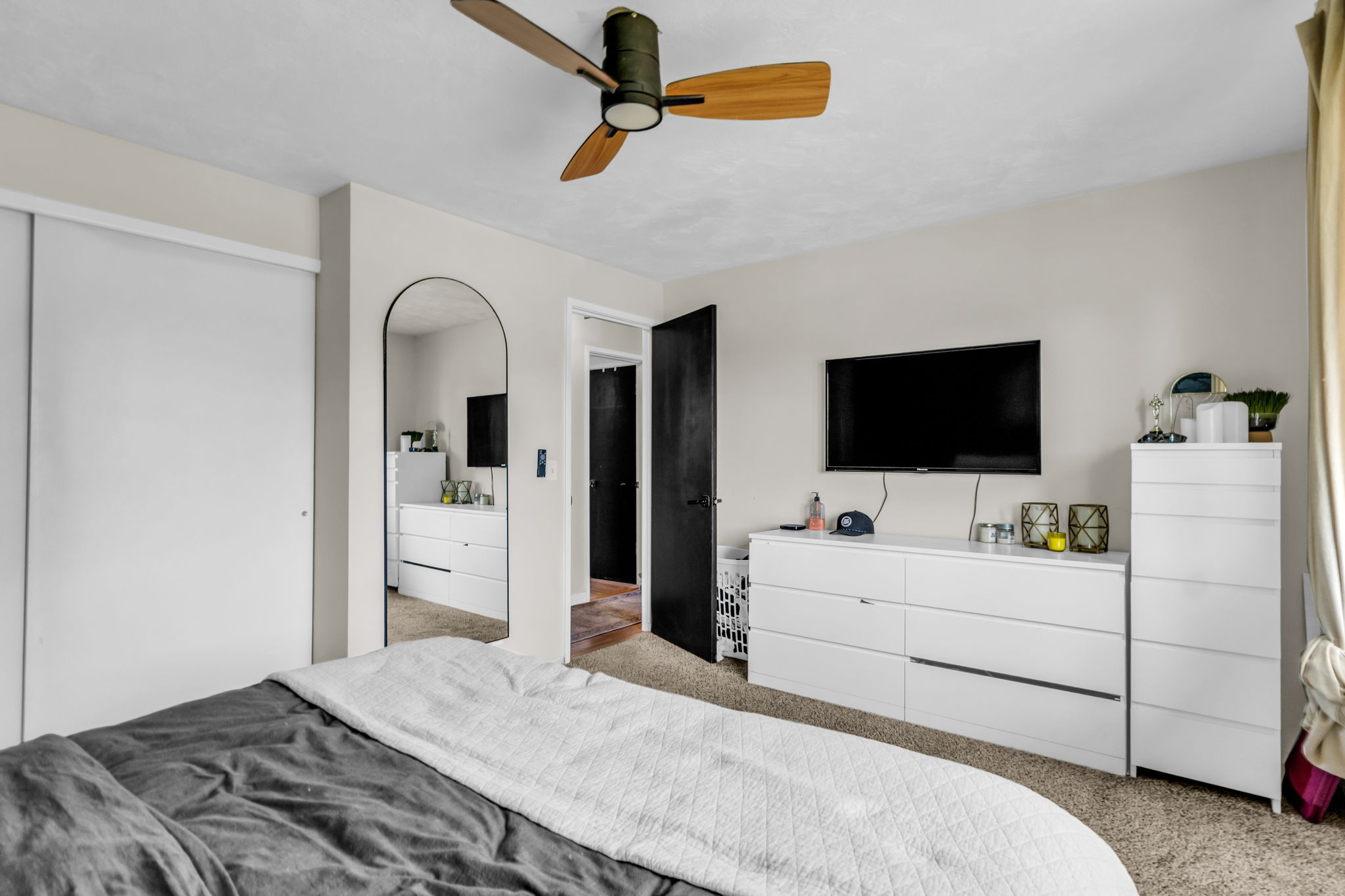 840 N 325 W photo 22