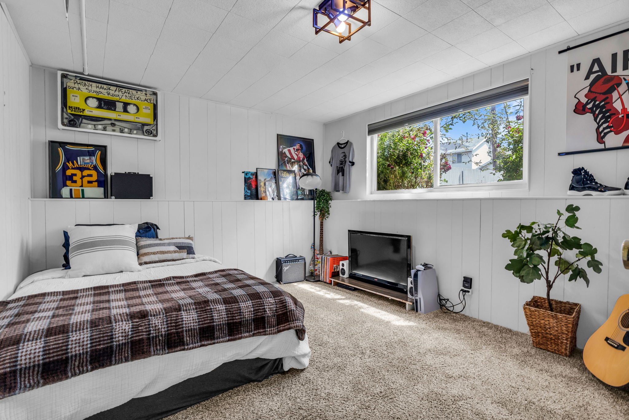 840 N 325 W photo 26